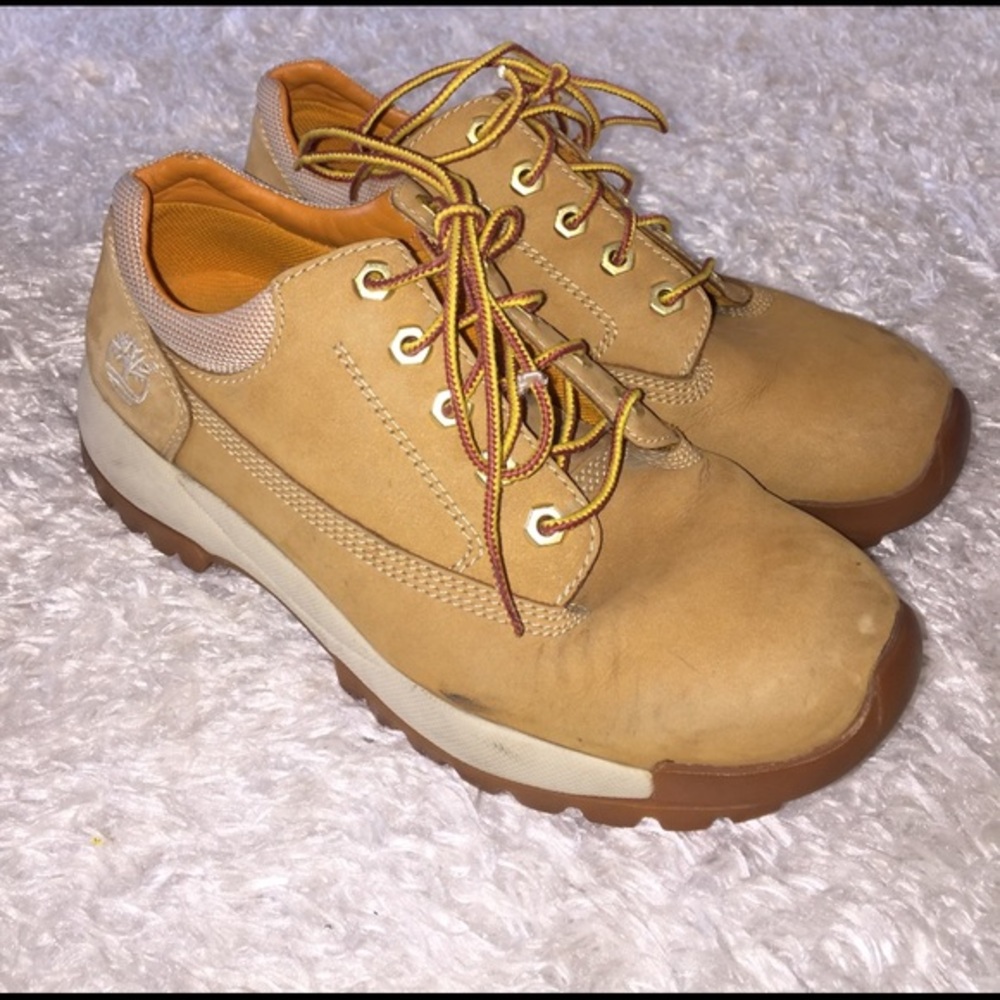 🔸 Timberland Low Tops